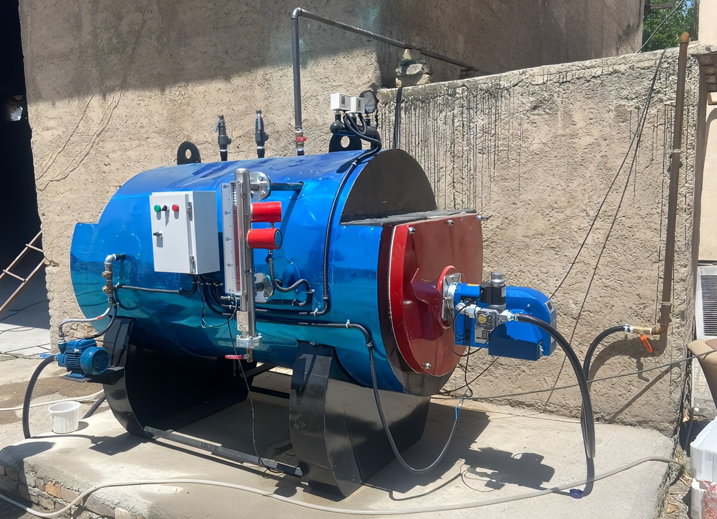 دسترسی آسان سرویس و نگهداری.